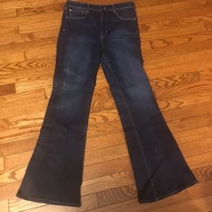 Gently used jeans super stretch